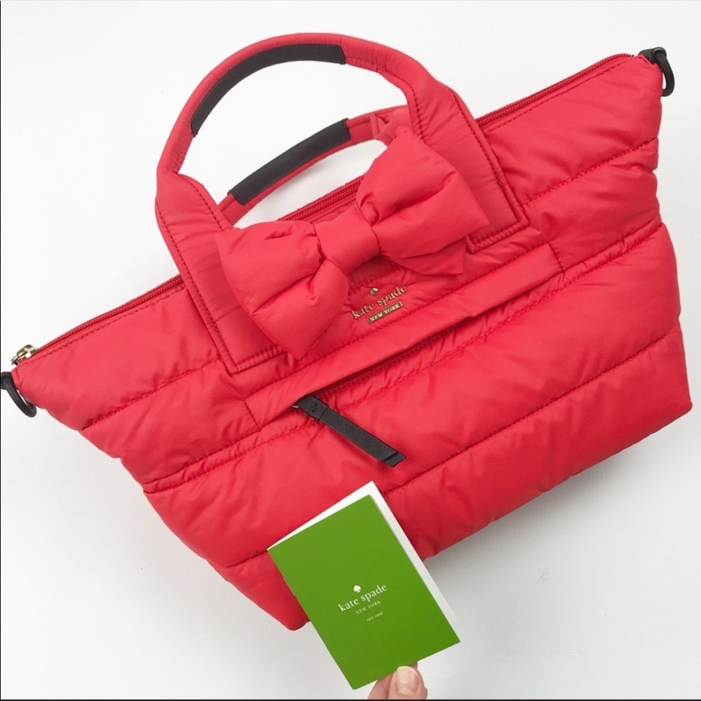 BEAUTIFUL like new Kate Spade Puffer purse